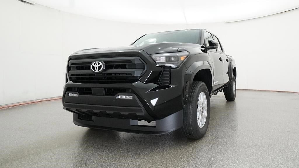 Vehicle image 3 of 33