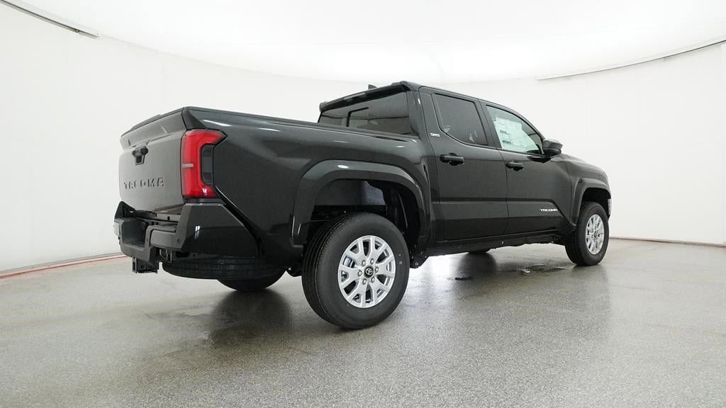 Vehicle image 21 of 33