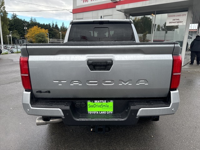 Vehicle image 3 of 20