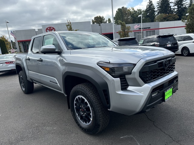 Vehicle image 8 of 23