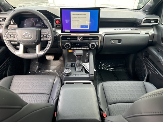 Vehicle image 16 of 23
