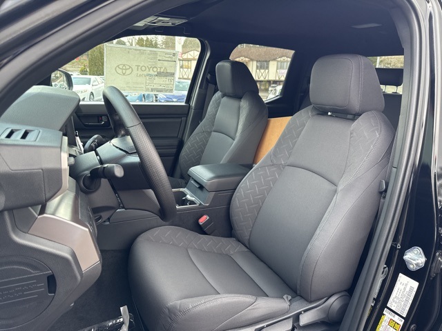 Vehicle image 11 of 20