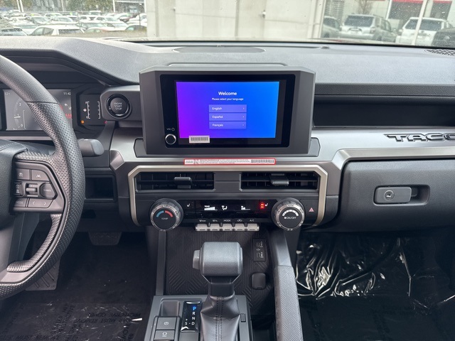 Vehicle image 17 of 20