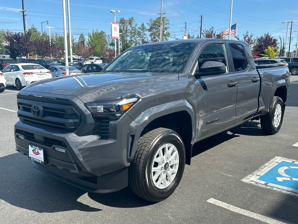 Vehicle image 1 of 28