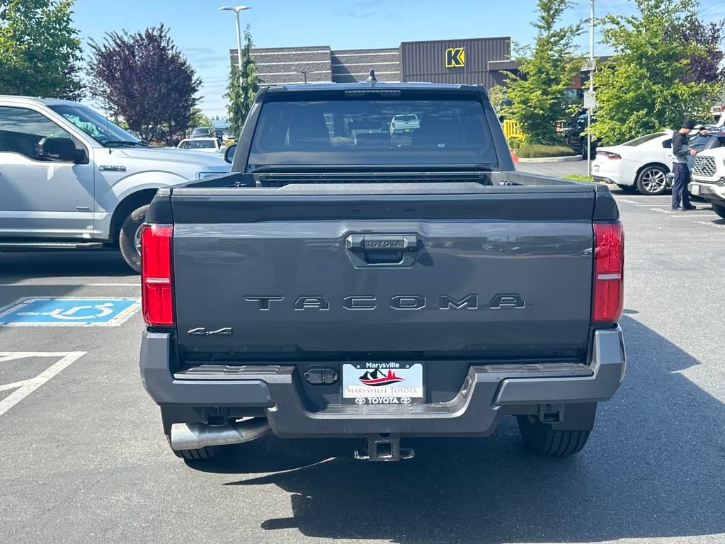 Vehicle image 6 of 28