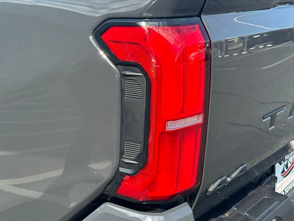 Vehicle image 28 of 28