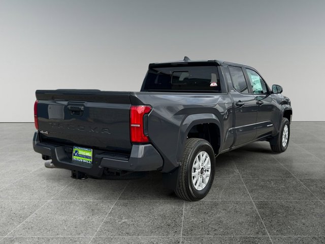 Vehicle image 5 of 37