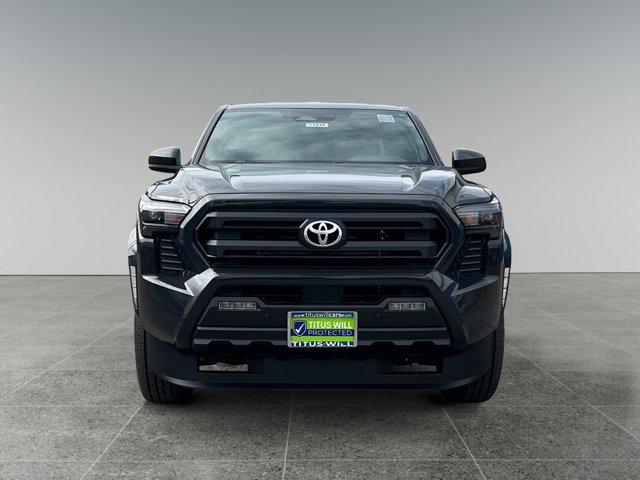 Vehicle image 2 of 37