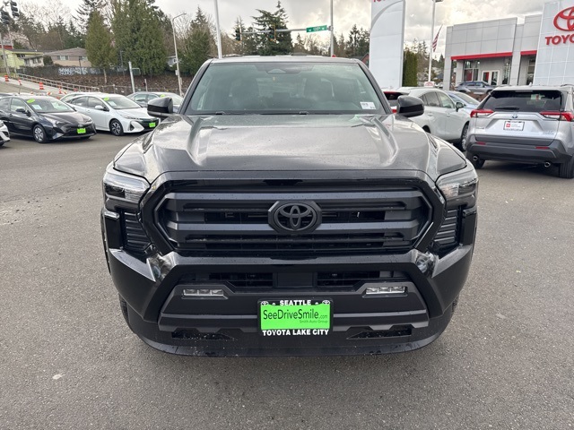 Vehicle image 2 of 20