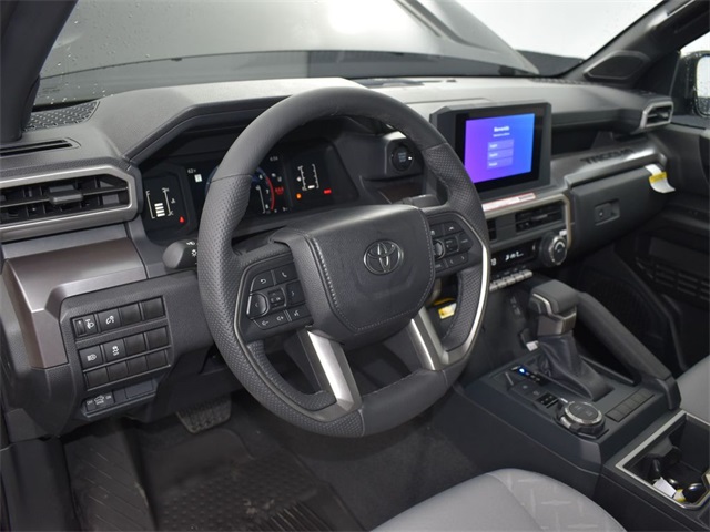 Vehicle image 37 of 42