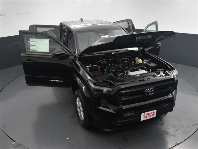 Vehicle image 12 of 42