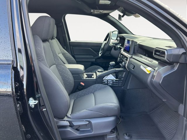 Vehicle image 10 of 37