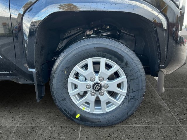 Vehicle image 9 of 37