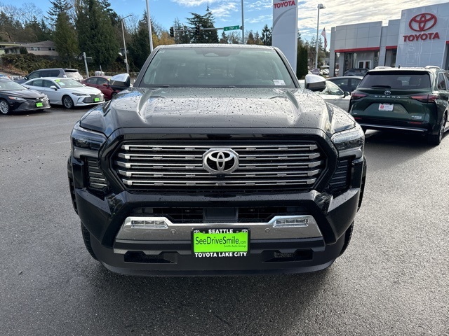 Vehicle image 6 of 23