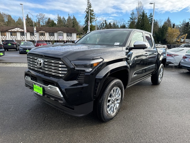 Vehicle image 5 of 23