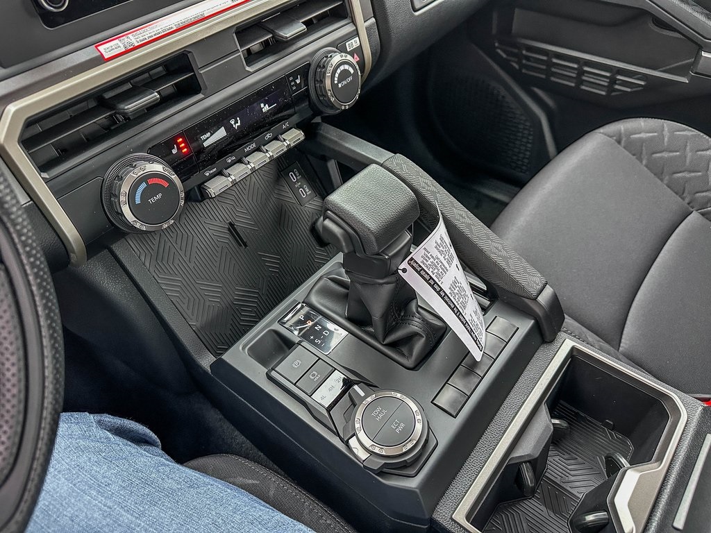 Vehicle image 20 of 21