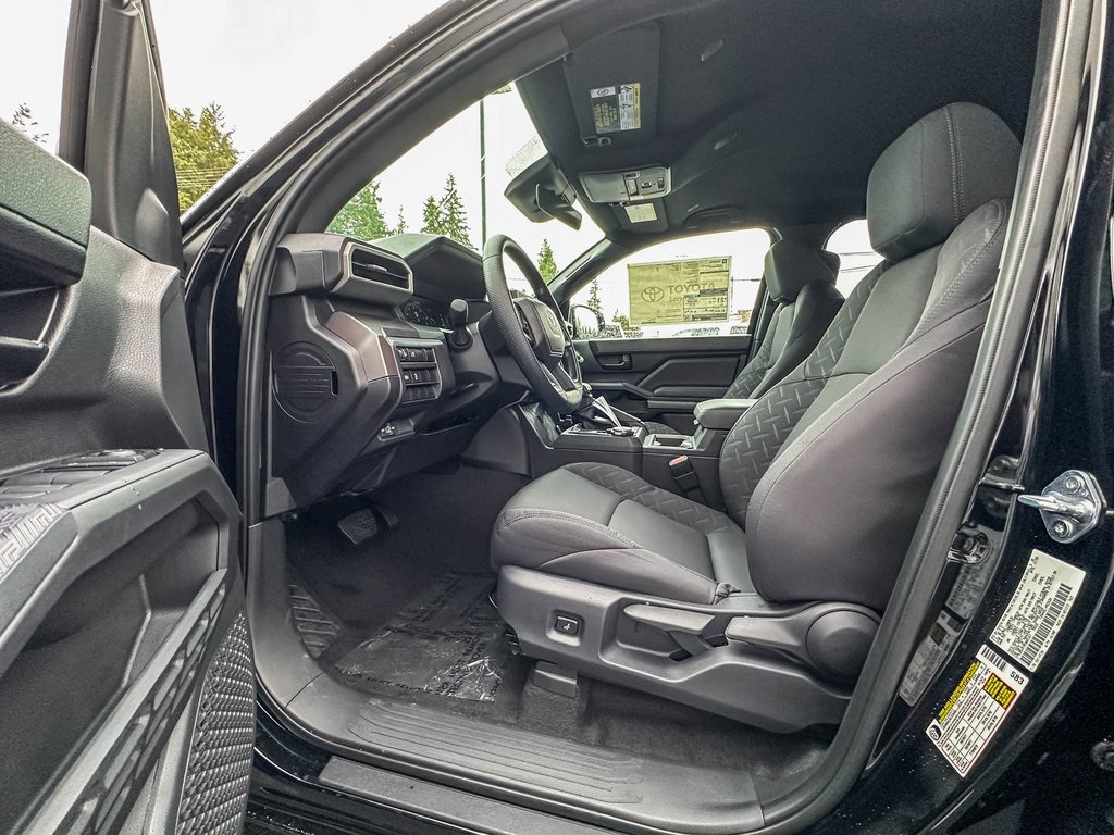 Vehicle image 12 of 21