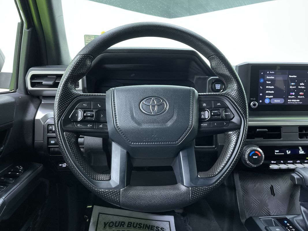 Vehicle image 20 of 29