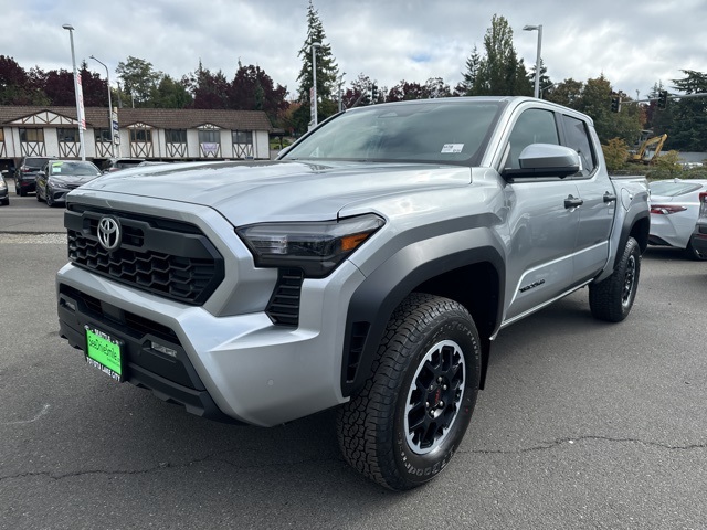 Vehicle image 5 of 23