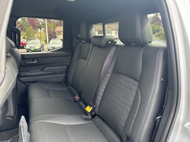Vehicle image 12 of 23