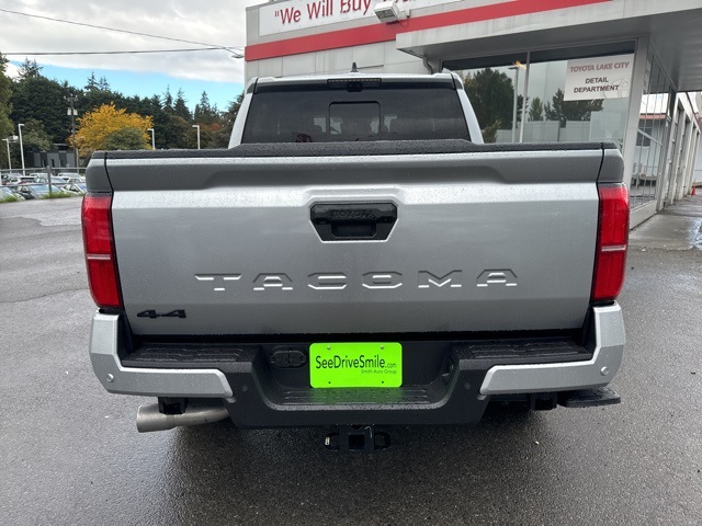 Vehicle image 3 of 23