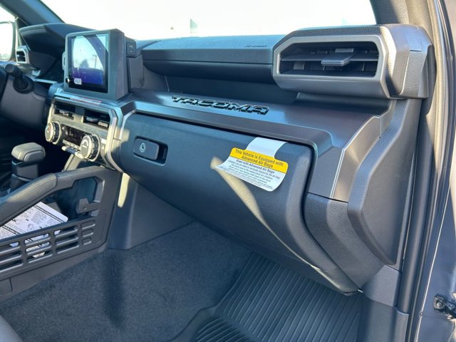 Vehicle image 26 of 37