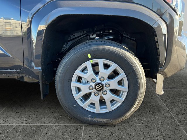 Vehicle image 9 of 37