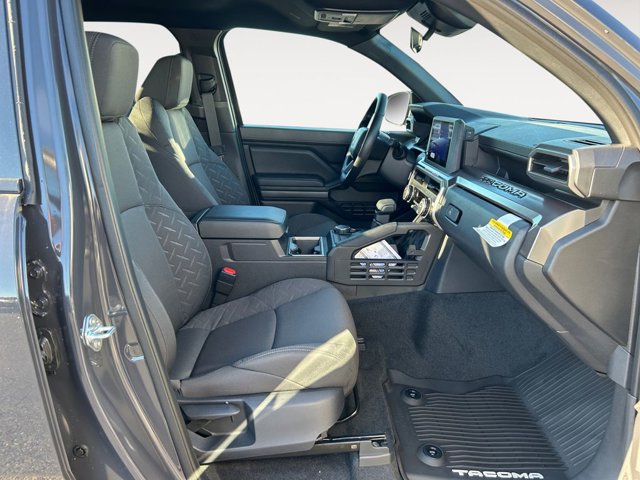 Vehicle image 10 of 37