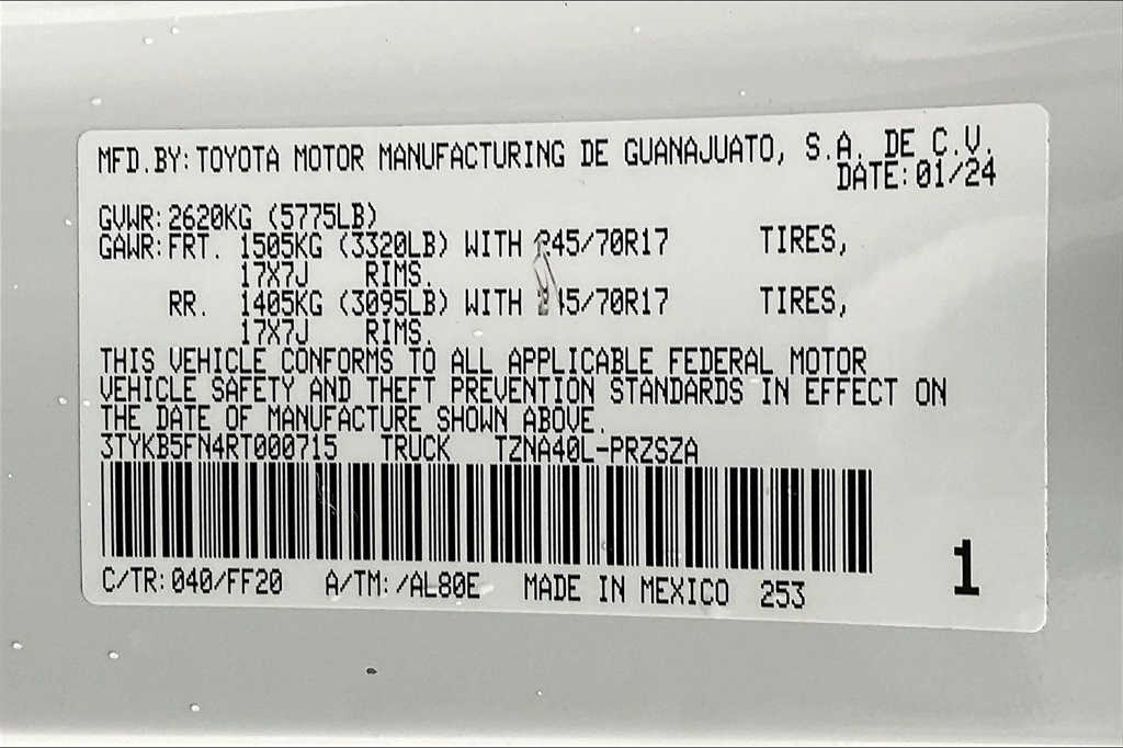 Vehicle image 18 of 32