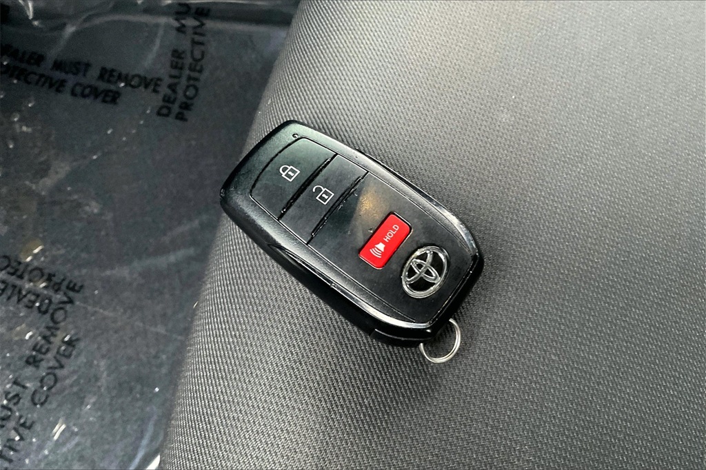 Vehicle image 32 of 32