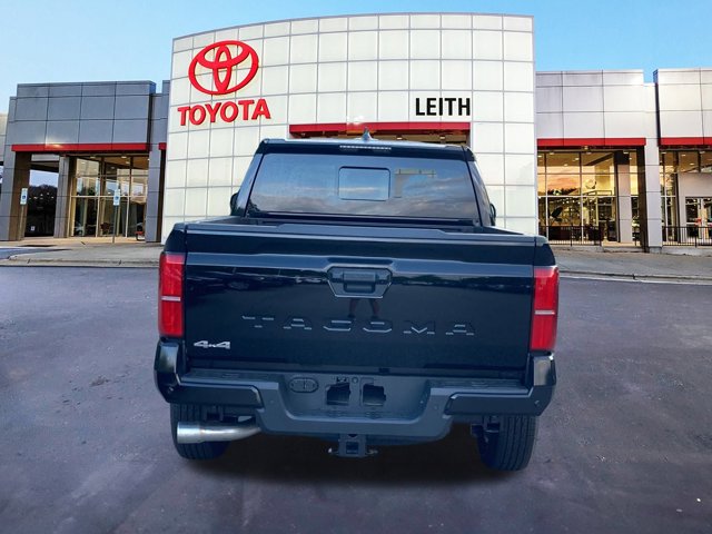 Vehicle image 7 of 34