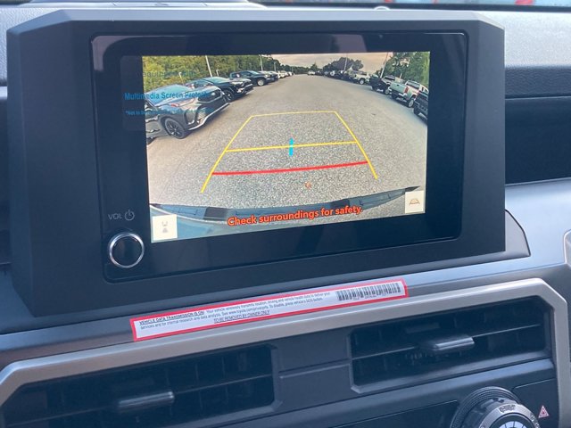 Vehicle image 15 of 34