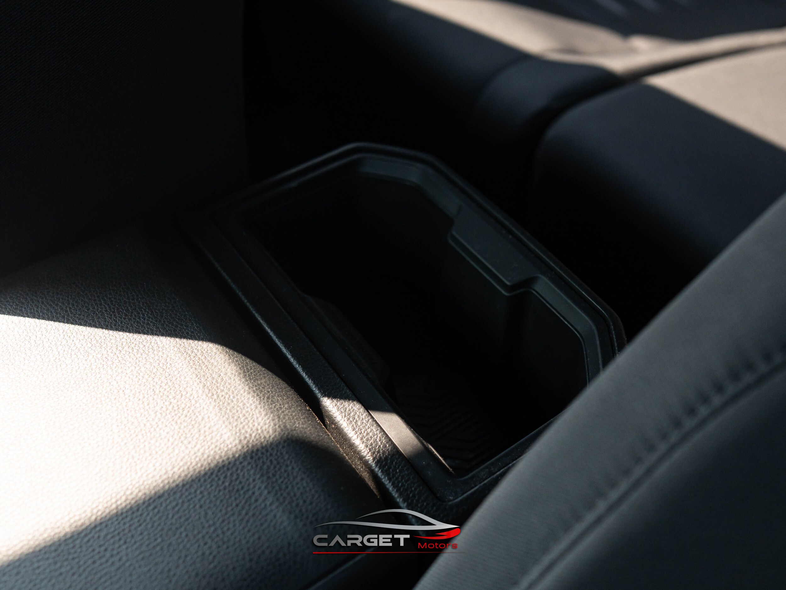 Vehicle image 21 of 55