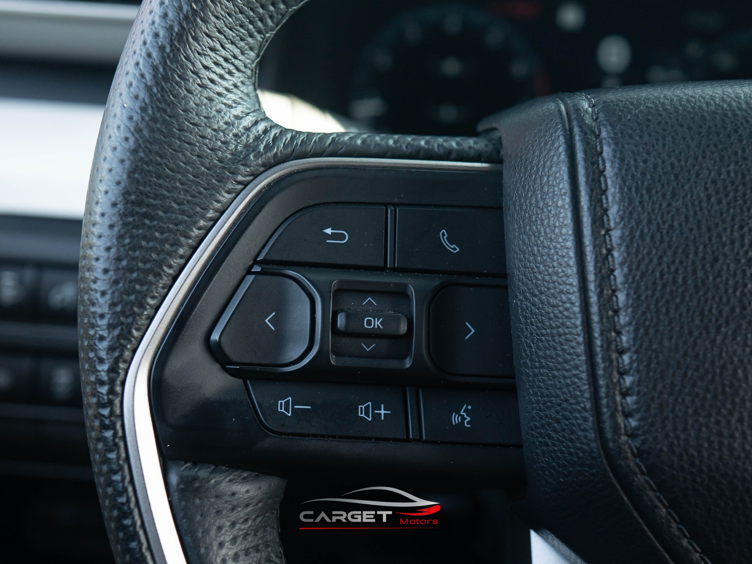 Vehicle image 23 of 55
