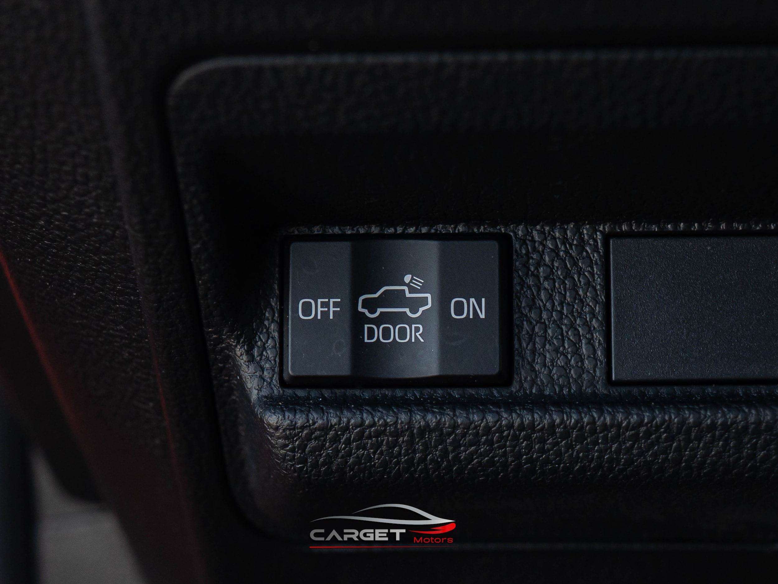 Vehicle image 38 of 55