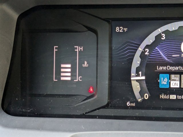 Vehicle image 11 of 30