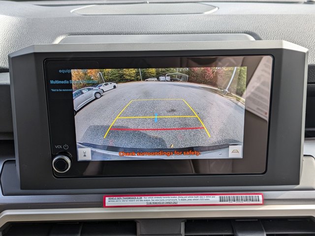 Vehicle image 13 of 30
