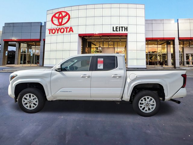 Vehicle image 8 of 30