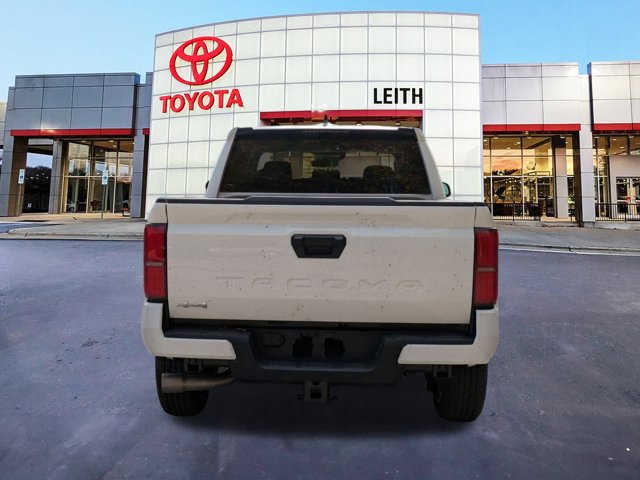 Vehicle image 6 of 30