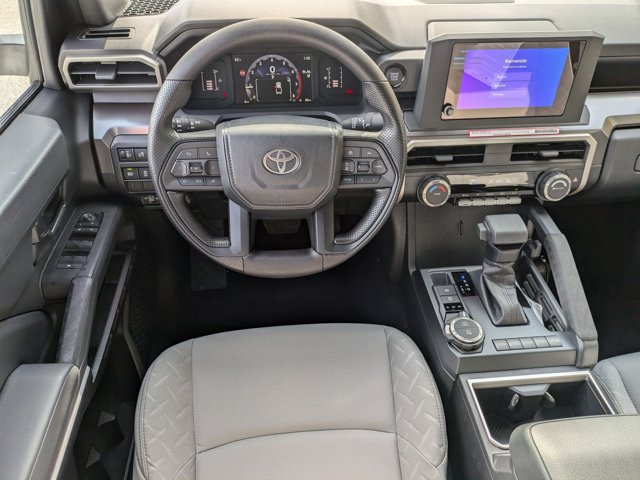 Vehicle image 21 of 30