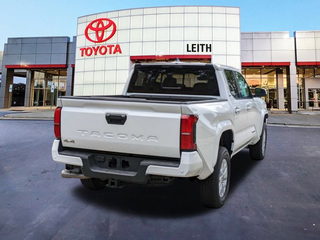 Vehicle image 6 of 23
