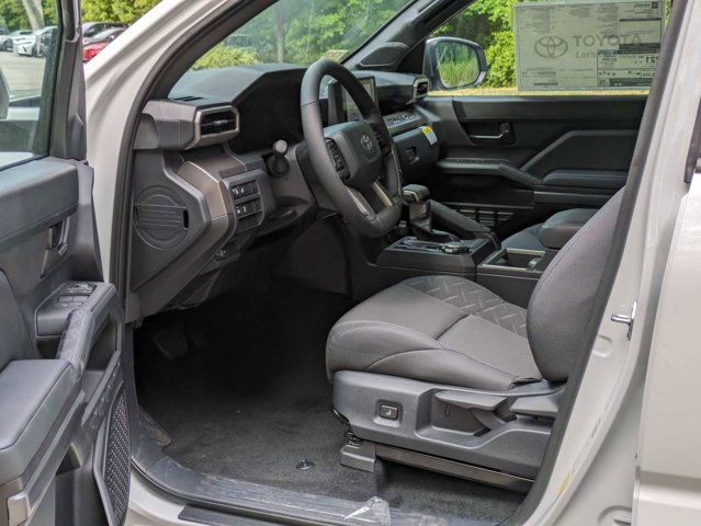 Vehicle image 9 of 23