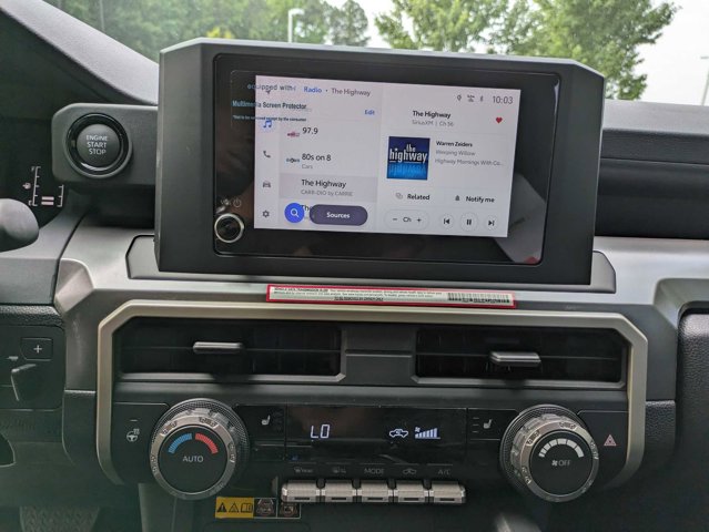 Vehicle image 12 of 23