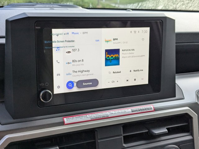 Vehicle image 13 of 33