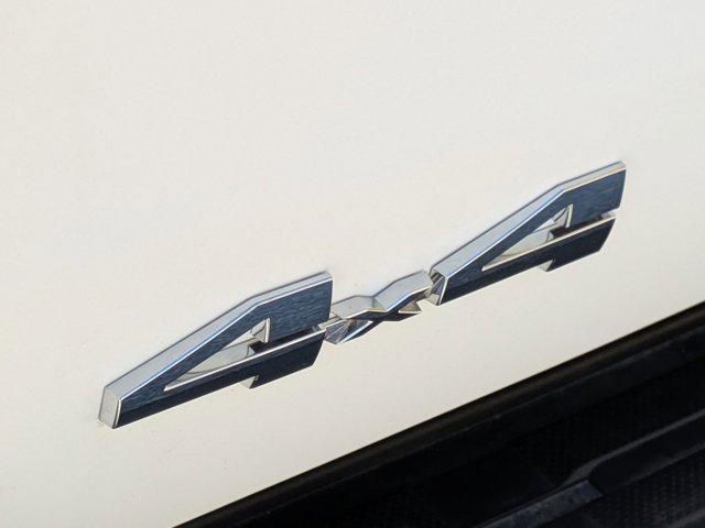 Vehicle image 29 of 31