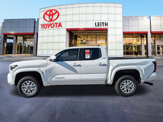 Vehicle image 8 of 31