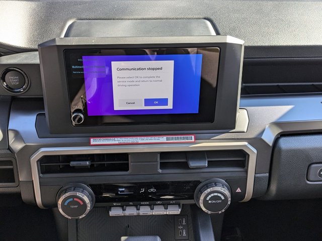 Vehicle image 12 of 31