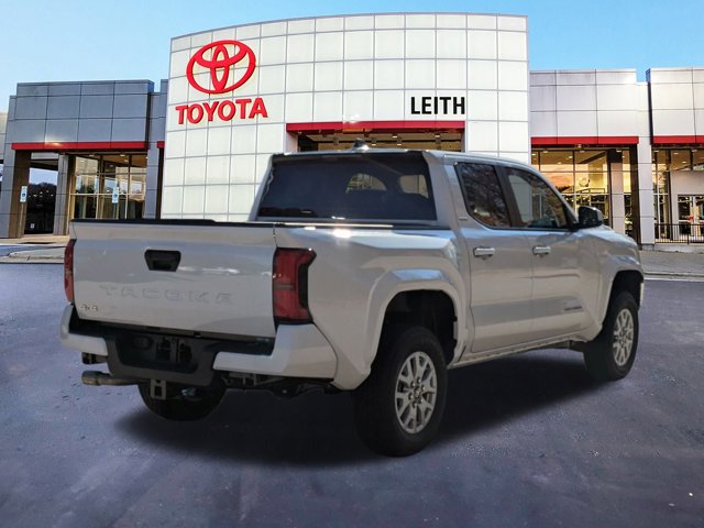 Vehicle image 5 of 31