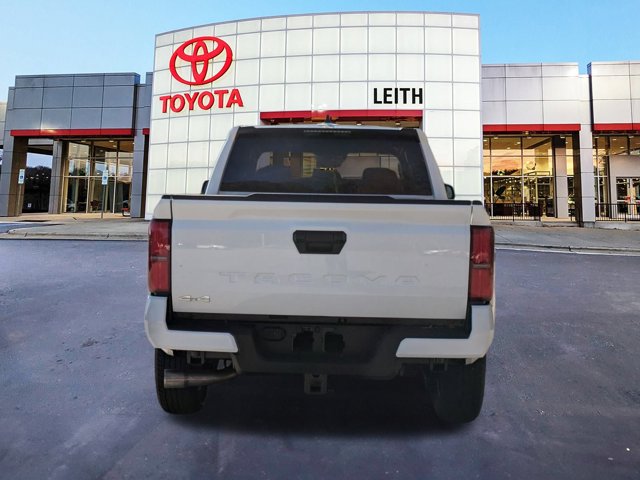 Vehicle image 6 of 31