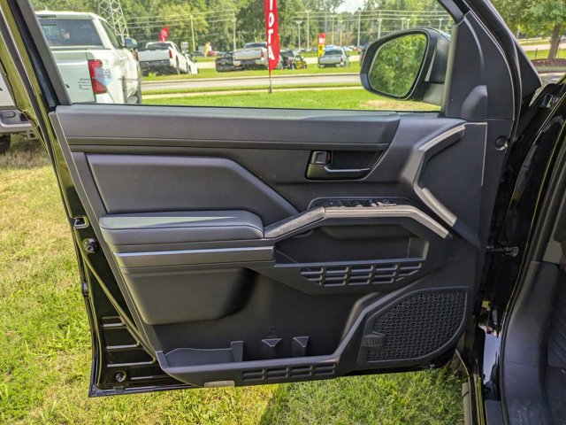Vehicle image 24 of 51